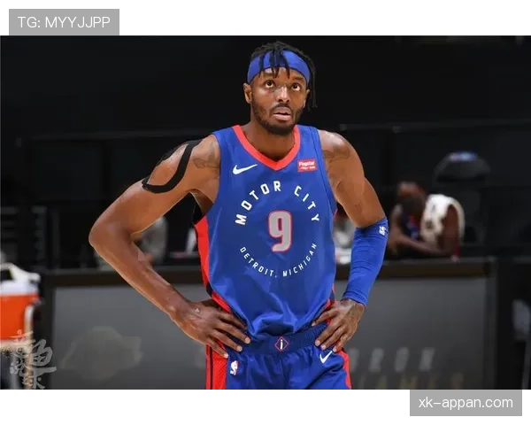 格兰特威廉姆斯利用外线强投和低位顶防主导球队战术变化